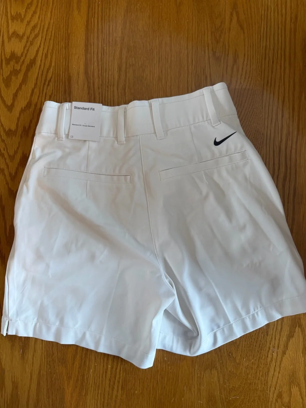 NWT White Nike Golf Shorts Womens Dry Fit Lightweight Size XS